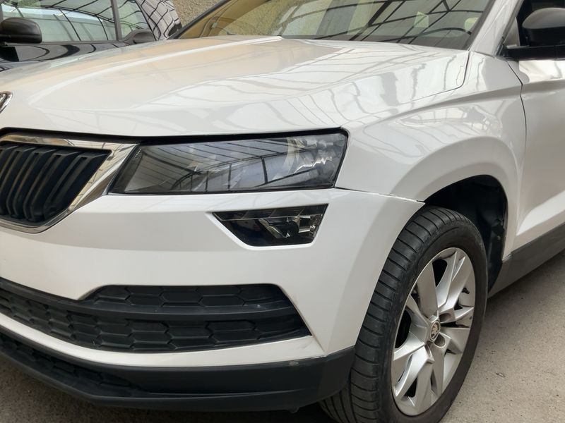 Skoda Karoq 1.0 TSI Ambition 2020 – снимка 2