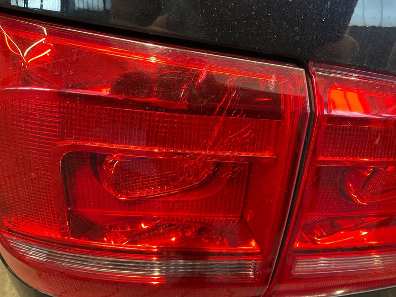 Volkswagen Touran 1.6 TDI Comfortline 2012 – снимка 52