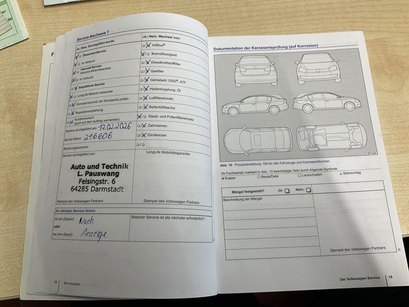 Volkswagen Touran 1.6 TDI Comfortline 2012 – снимка 28