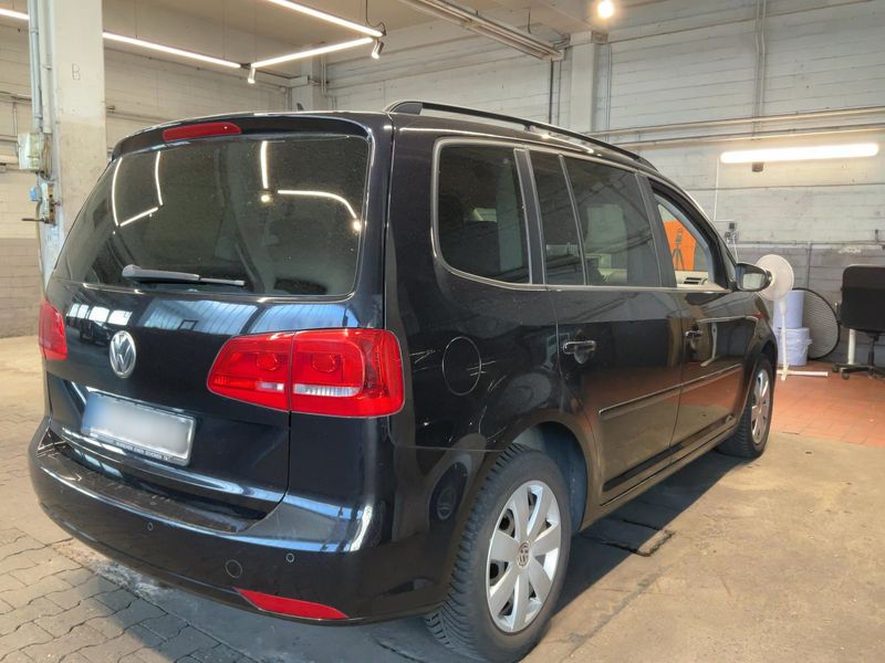 Volkswagen Touran 1.6 TDI Comfortline 2012 – снимка 8