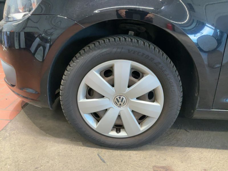 Volkswagen Touran 1.6 TDI Comfortline 2012 – снимка 3