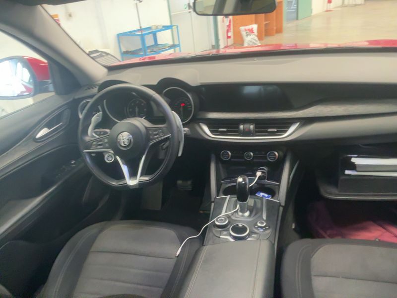 Alfa Romeo Stelvio 2.2 JTDM Business Q4 2019 – снимка 17