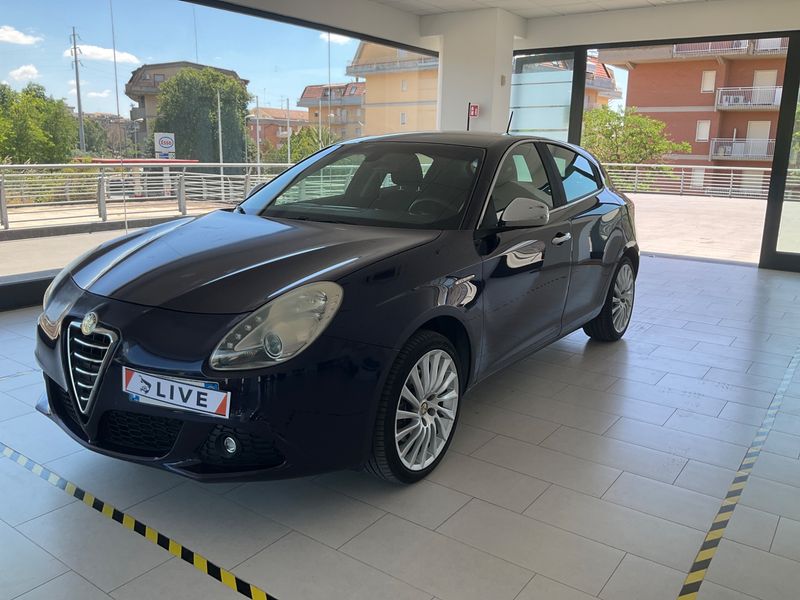 Alfa Romeo Giulietta 2.0 JTDM Distinctive 2011 – снимка 1
