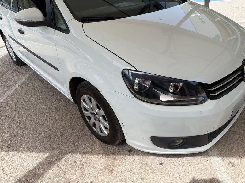 Volkswagen Touran 1.6 TDI Edition 2015 – снимка 30
