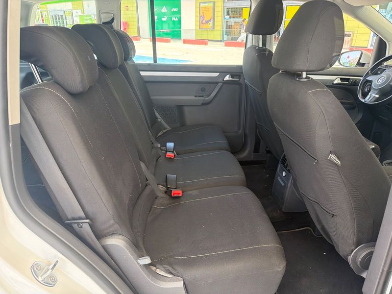 Volkswagen Touran 1.6 TDI Edition 2015 – снимка 19