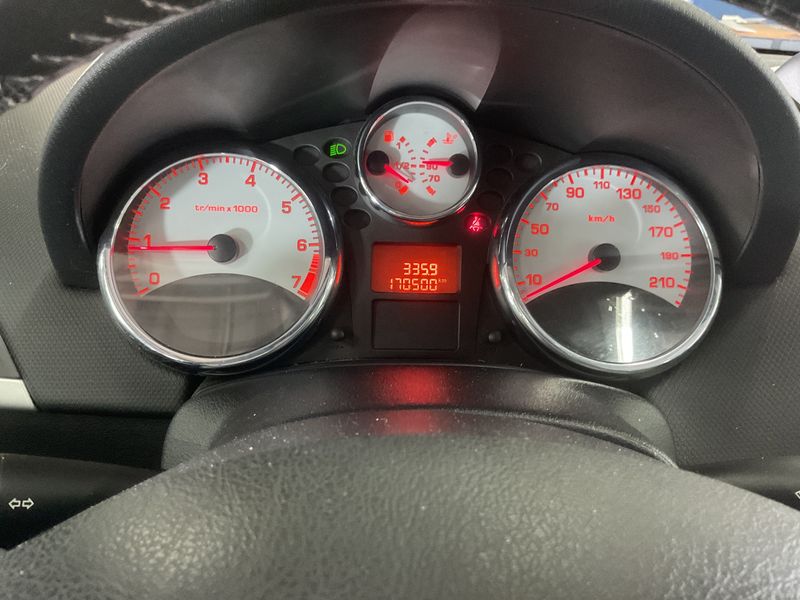 Peugeot 207 1.6 Premiere 2010 – снимка 4