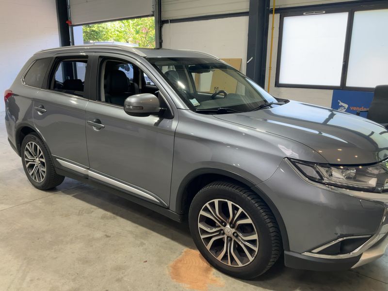 Mitsubishi Outlander 2.2 DI-D Intense ClearTec 4WD 2016 – снимка 12