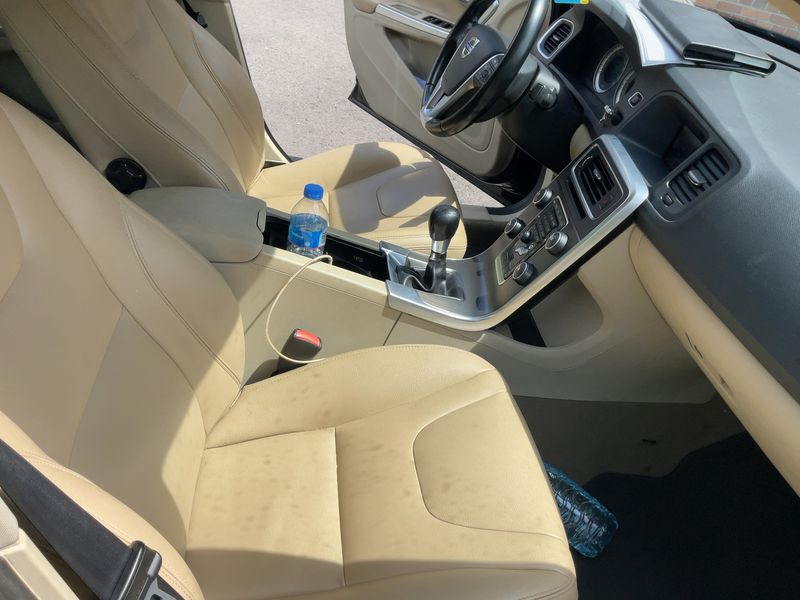 Volvo S60 2.0 D4 Momentum 2011 – снимка 16
