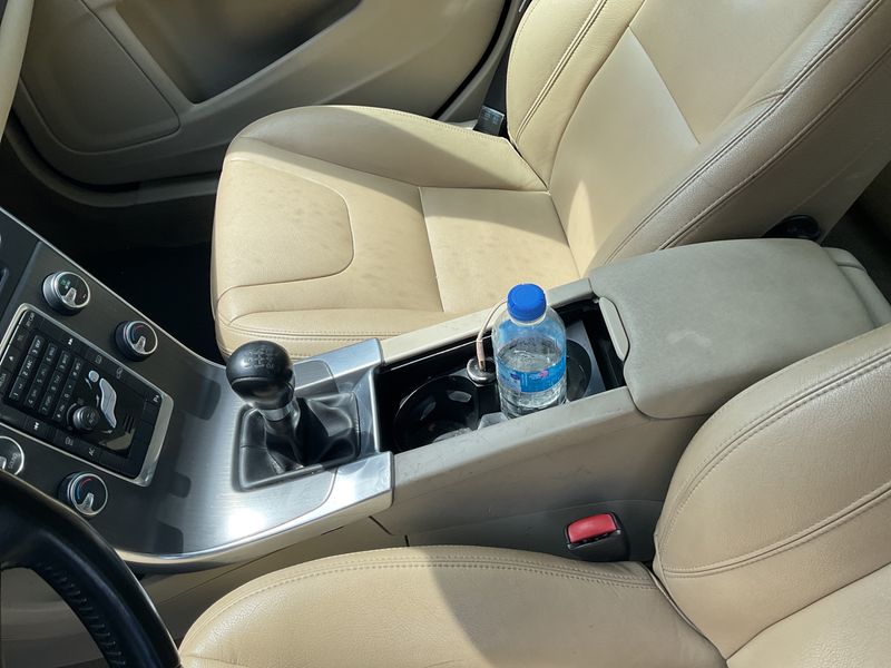 Volvo S60 2.0 D4 Momentum 2011 – снимка 41