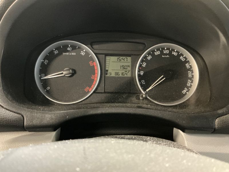 Skoda Fabia 1.4 Ambiente 2008 – снимка 4