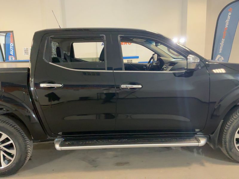 Nissan Navara NP-300 2.3 dCi Tekna+ Double Cab 4x4 2018 – снимка 10