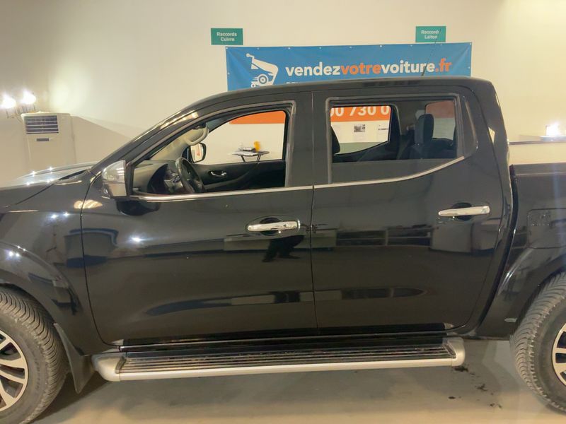 Nissan Navara NP-300 2.3 dCi Tekna+ Double Cab 4x4 2018 – снимка 4