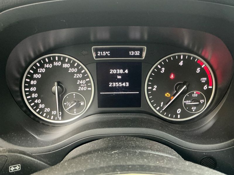 Mercedes-Benz B-Klasse B 180 CDI 2013 – снимка 19