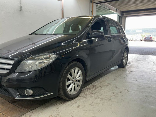 Mercedes-Benz B-Klasse B 180 CDI 2013 – снимка 2