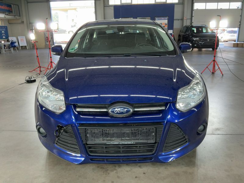 Ford Focus 1.0 EcoBoost SYNC Edition 2014 – снимка 14