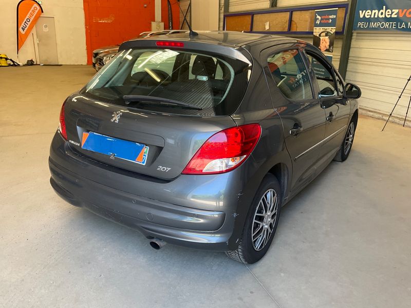 Peugeot 207 1.6 Premium 2010 – снимка 2