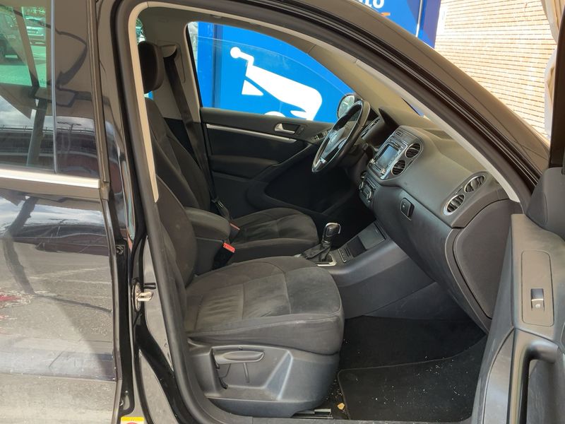 Volkswagen Tiguan 2.0 TDI Sport & Style 4Motion 2013 – снимка 16