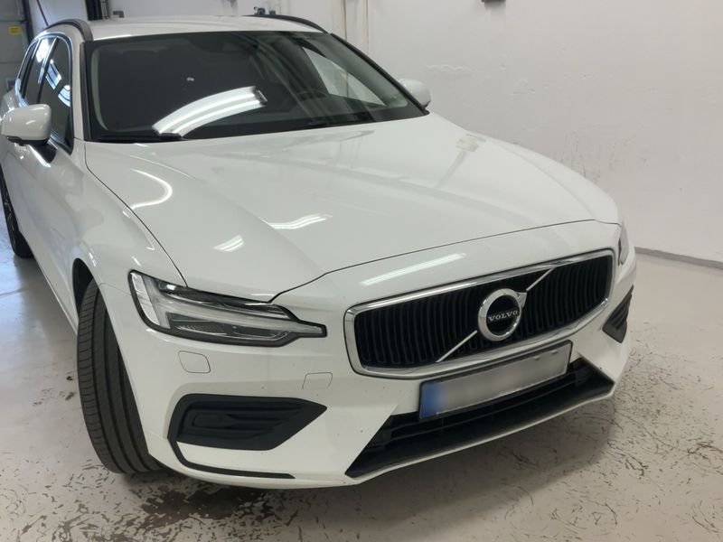 Volvo V60 2.0 D4 Momentum 2020 – снимка 12