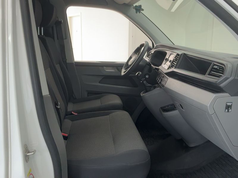 Volkswagen T6 Transporter 2.0 TDI Kasten lang FWD 2023 – снимка 16