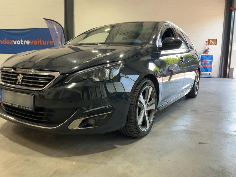 Peugeot 308 2.0 Blue-HDi GT Line 2017 – снимка 2