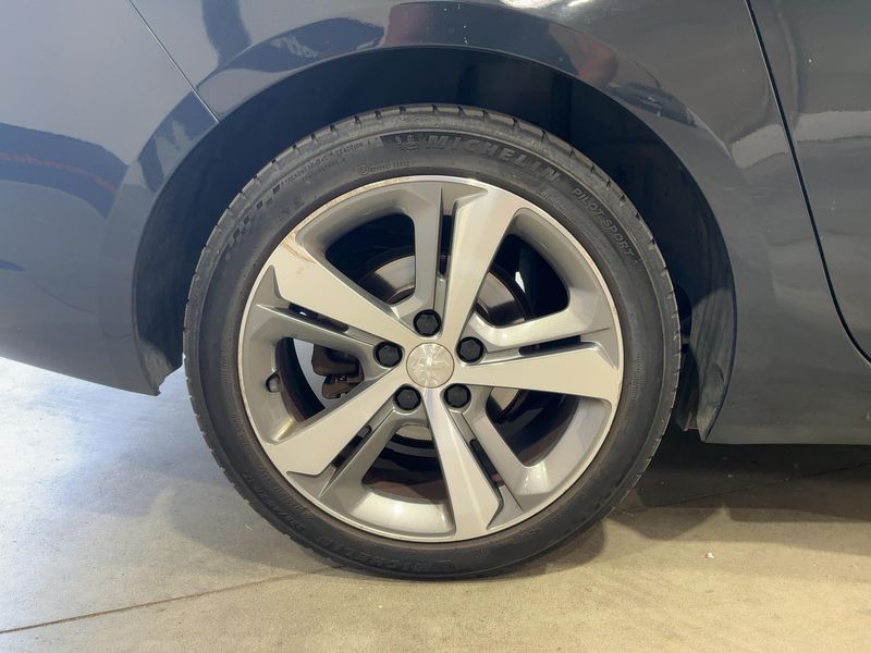 Peugeot 308 2.0 Blue-HDi GT Line 2017 – снимка 9