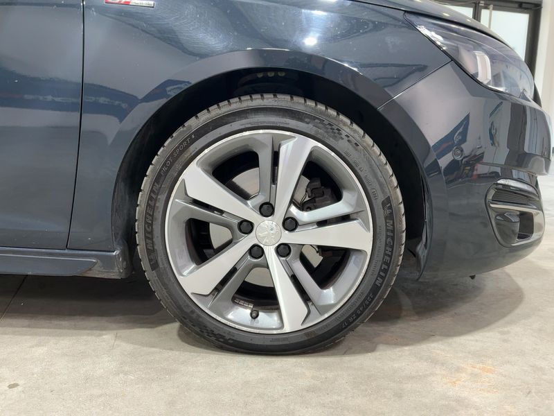 Peugeot 308 2.0 Blue-HDi GT Line 2017 – снимка 11