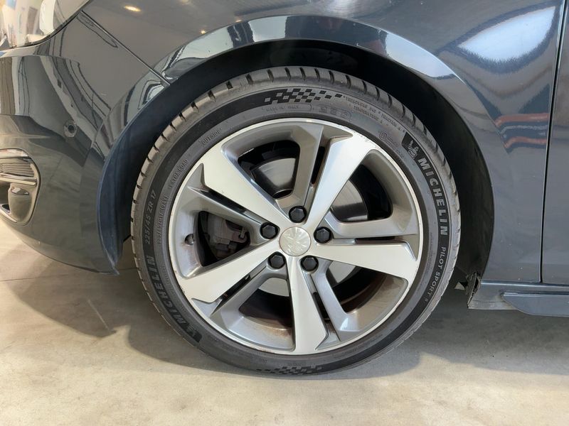 Peugeot 308 2.0 Blue-HDi GT Line 2017 – снимка 3