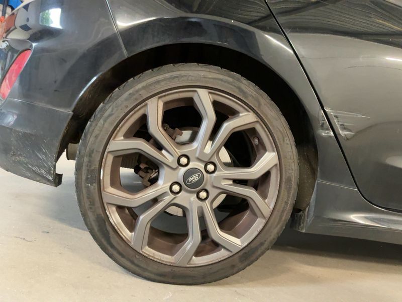 Ford Fiesta 1.0 EcoBoost ST-Line 2018 – снимка 9