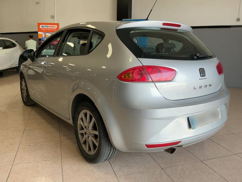 Seat Leon 1.6 TDI Reference Copa 2012 – снимка 6
