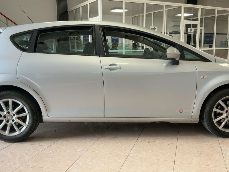 Seat Leon 1.6 TDI Reference Copa 2012 – снимка 10