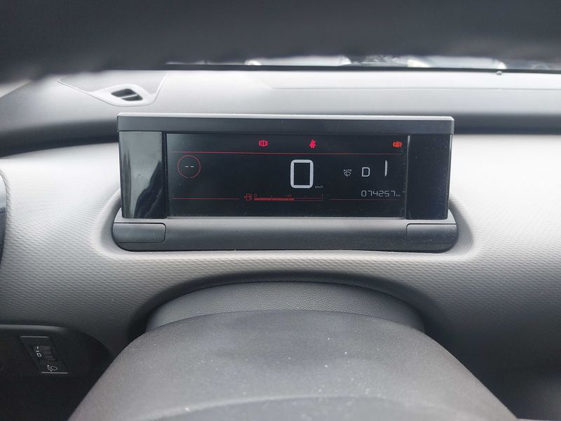 Citroen C4 Cactus 1.2 e-THP Shine 2019 – снимка 12