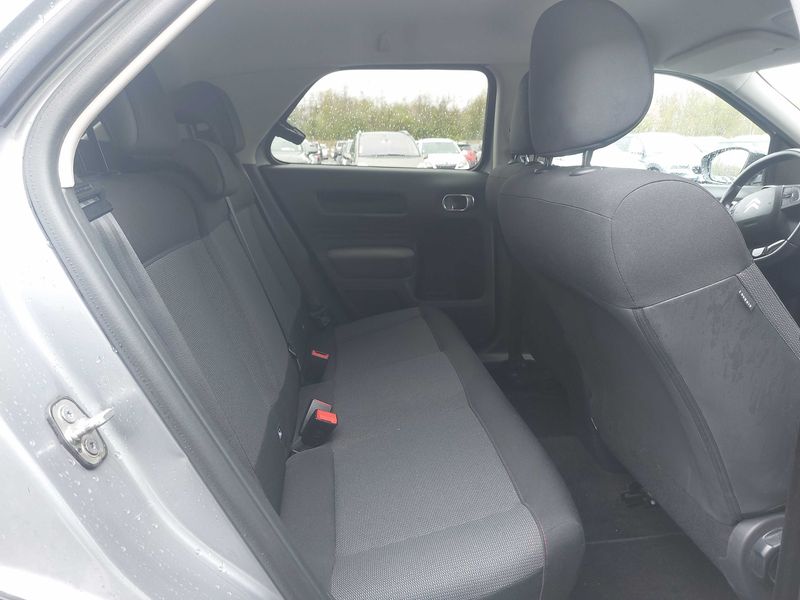 Citroen C4 Cactus 1.2 e-THP Shine 2019 – снимка 14