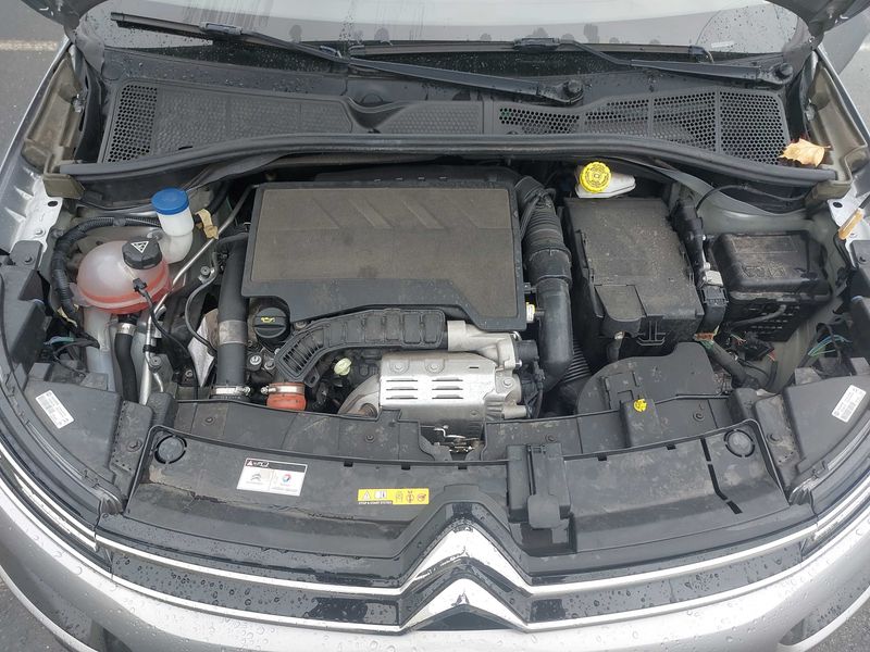 Citroen C4 Cactus 1.2 e-THP Shine 2019 – снимка 8