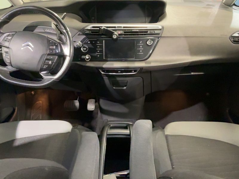 Citroen C4 Picasso 1.6 e-HDi Intensive 2015 – снимка 17