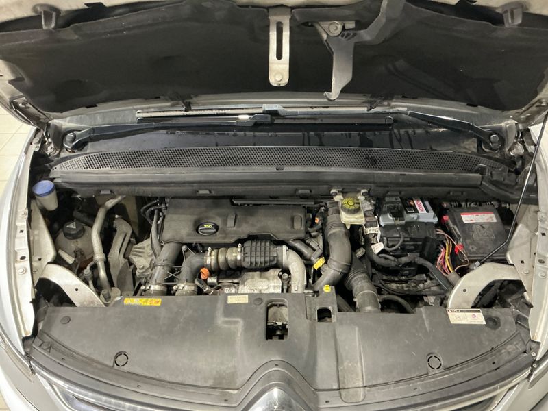 Citroen C4 Picasso 1.6 e-HDi Intensive 2015 – снимка 24