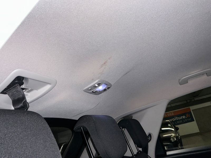 Citroen C4 Picasso 1.6 e-HDi Intensive 2015 – снимка 31