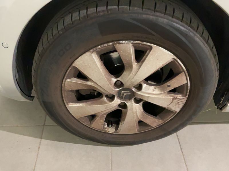 Citroen C4 Picasso 1.6 e-HDi Intensive 2015 – снимка 3