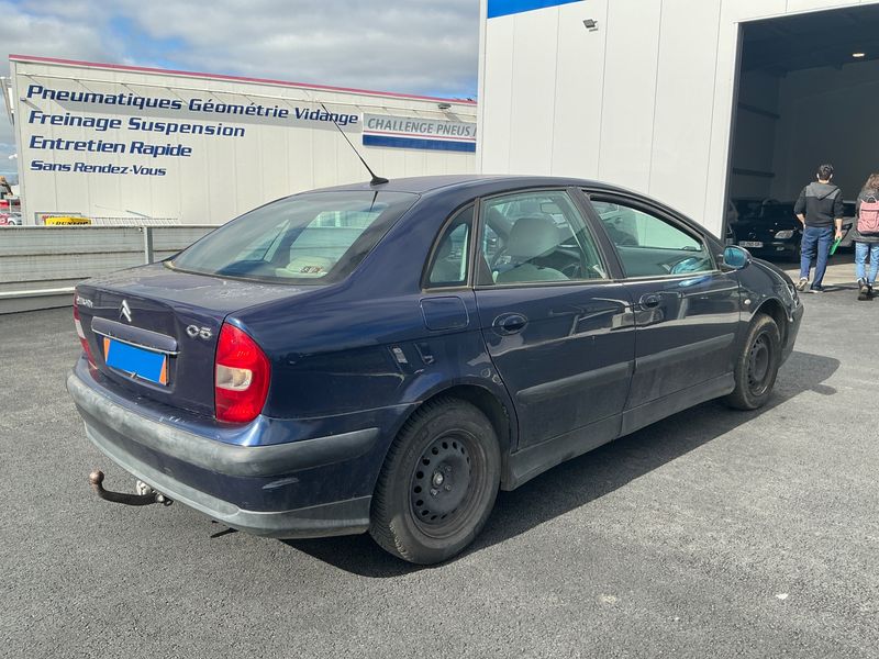 Citroen C5 2.0 Ambiance 2003 – снимка 2
