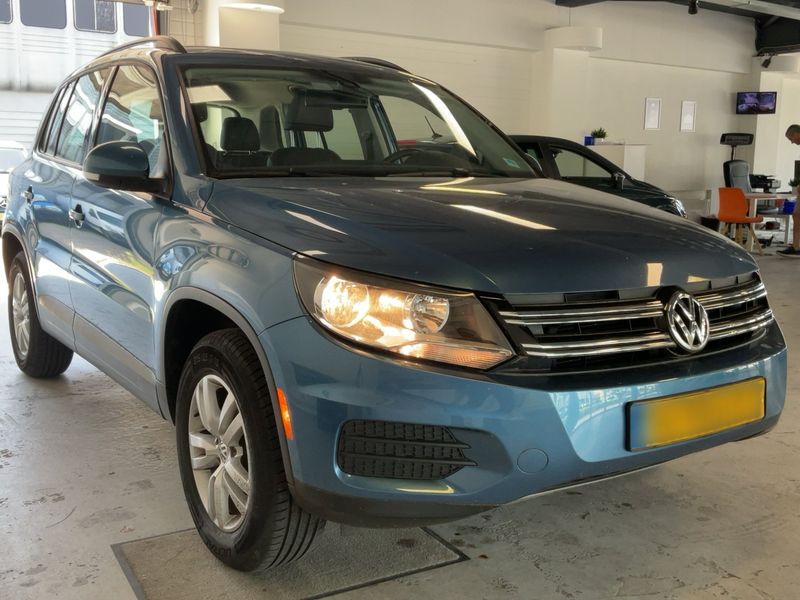 Volkswagen Tiguan 2.0 TSI 4Motion BlueMotion Tech 2017 – снимка 12
