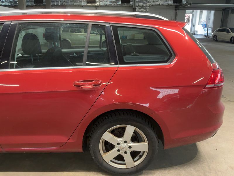 Volkswagen Golf VII 1.6 TDI Trendline BlueMotion Tech 2015 – снимка 6