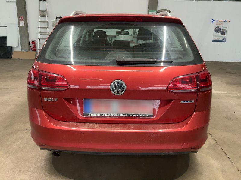 Volkswagen Golf VII 1.6 TDI Trendline BlueMotion Tech 2015 – снимка 7