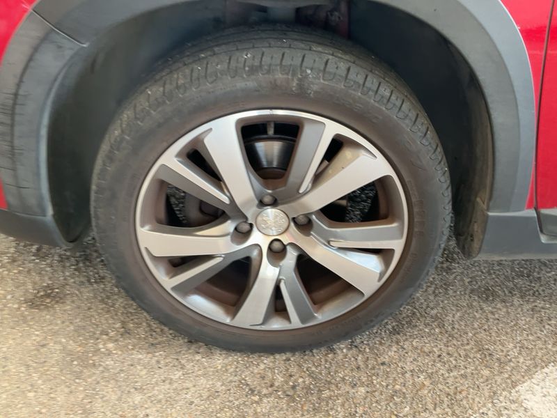 Peugeot 2008 1.6 Blue-HDi Allure 2017 – снимка 3