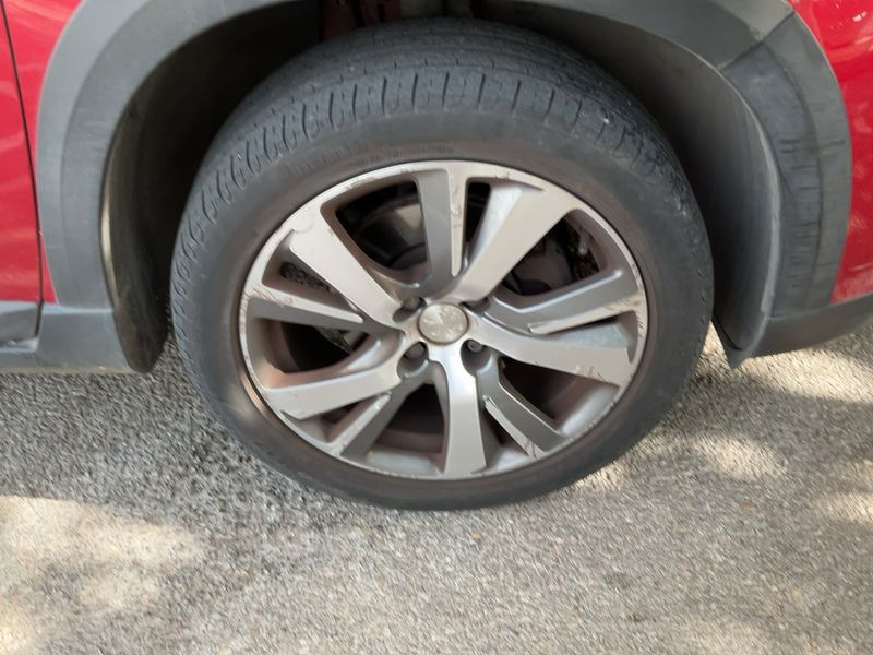 Peugeot 2008 1.6 Blue-HDi Allure 2017 – снимка 11