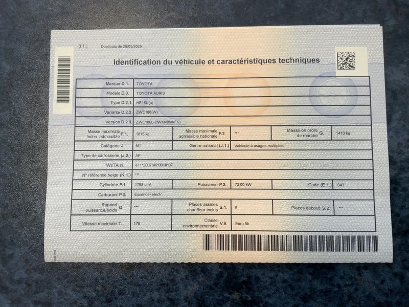 Toyota Auris Touring Sports 1.8 Hybrid Comfort 2014 – снимка 20