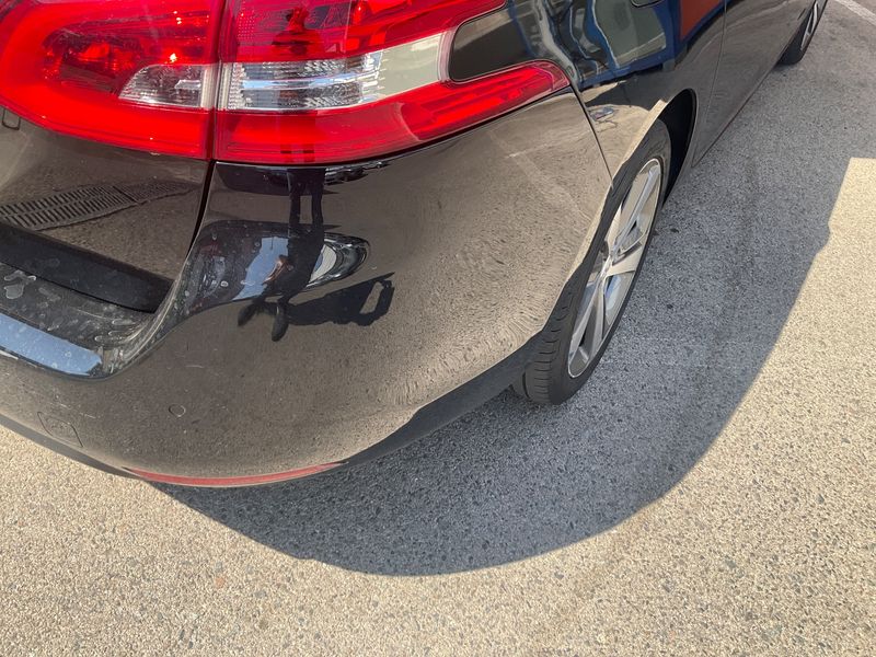 Peugeot 308 1.5 Blue-HDi Allure 2018 – снимка 36