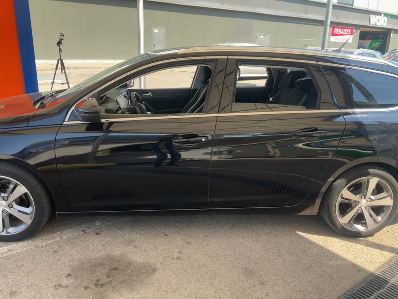 Peugeot 308 1.5 Blue-HDi Allure 2018 – снимка 4