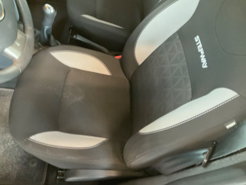 Dacia Sandero 1.5 dCi Stepway Prestige 2015 – снимка 27