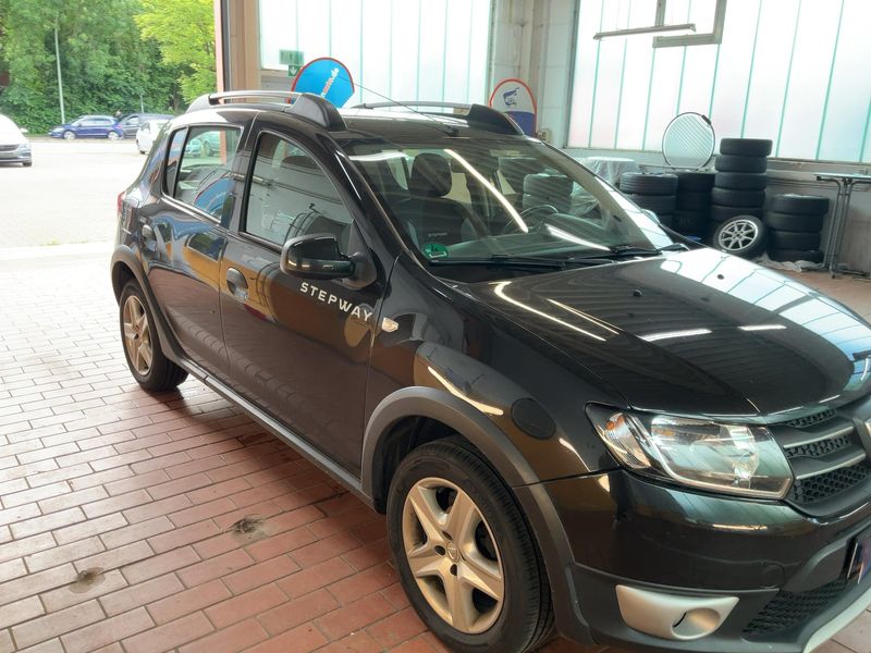 Dacia Sandero 1.5 dCi Stepway Prestige 2015 – снимка 12