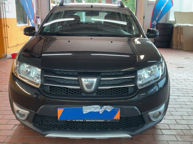 Dacia Sandero 1.5 dCi Stepway Prestige 2015 – снимка 14