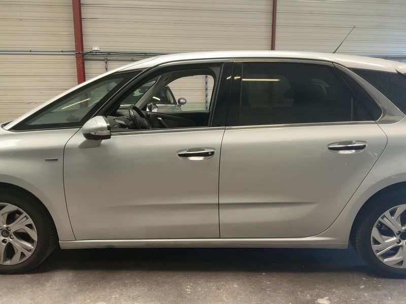 Citroen C4 Picasso 1.6 e-HDi Exclusive 2015 – снимка 4